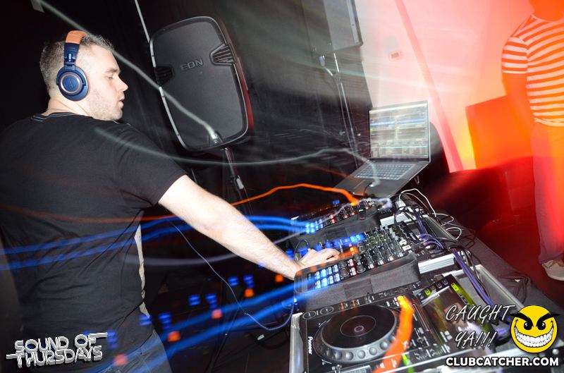 T2 lounge photo 98 - October 30th, 2014