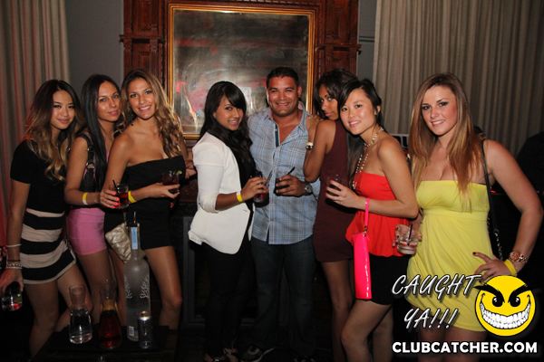 Brassaii lounge photo 6 - September 21st, 2012