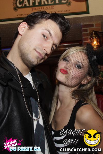 Madison lounge photo 170 - October 31st, 2011