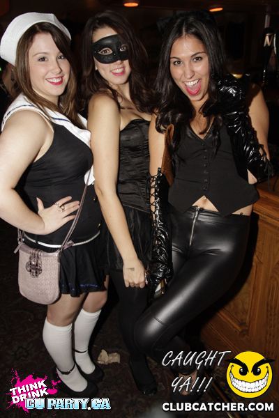 Madison lounge photo 24 - October 31st, 2011