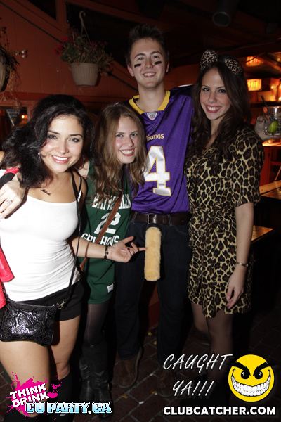 Madison lounge photo 263 - October 31st, 2011