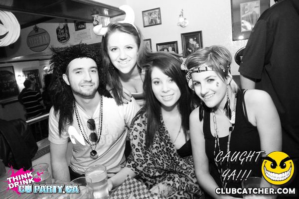 Madison lounge photo 56 - October 31st, 2011