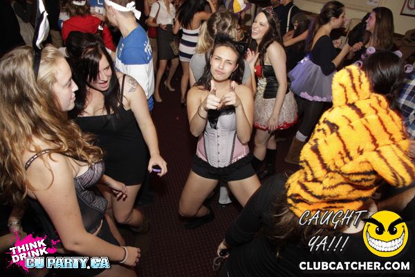 Madison lounge photo 69 - October 31st, 2011