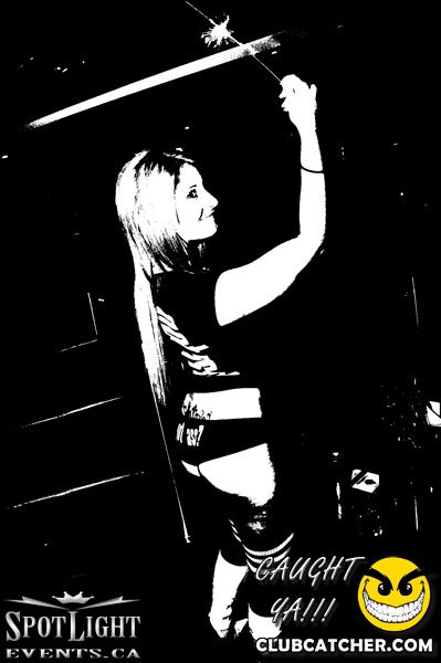 6 Degrees nightclub photo 103 - July 8th, 2011