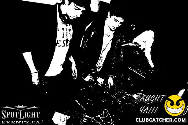 6 Degrees nightclub photo 180 - July 8th, 2011