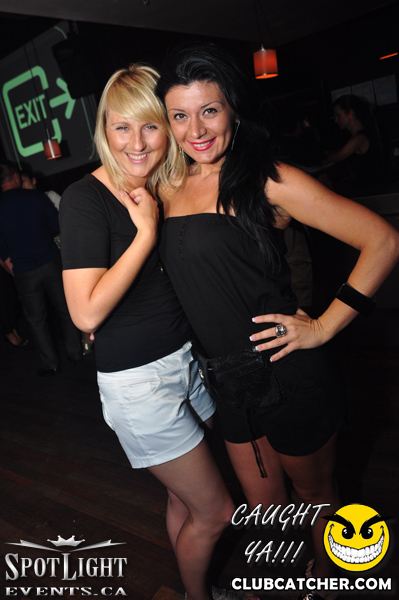 6 Degrees nightclub photo 322 - July 8th, 2011