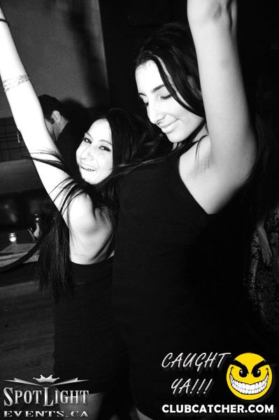 6 Degrees nightclub photo 325 - July 8th, 2011