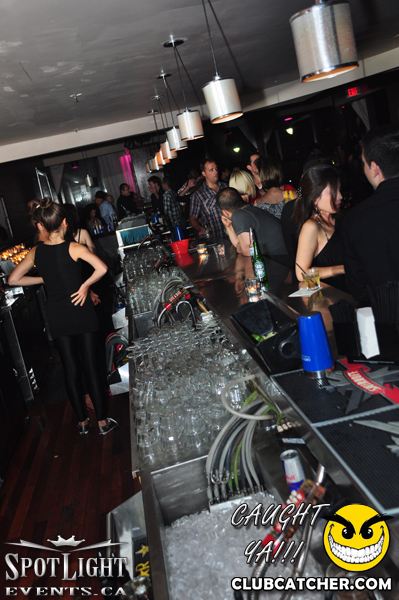 6 Degrees nightclub photo 43 - July 8th, 2011