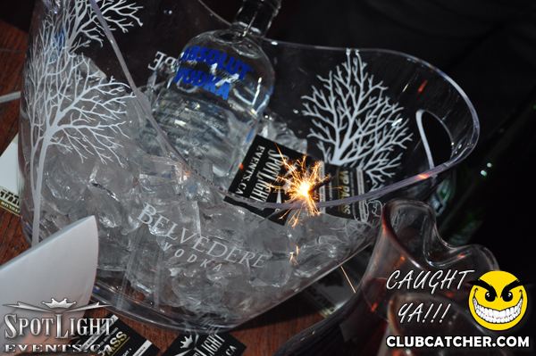 6 Degrees nightclub photo 58 - July 8th, 2011