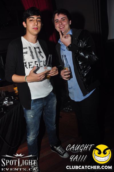 6 Degrees nightclub photo 99 - July 8th, 2011