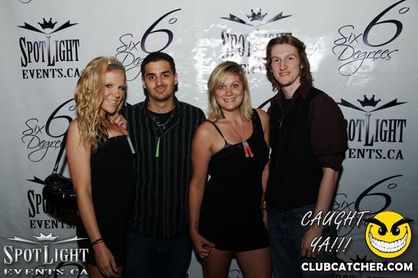 6 Degrees nightclub photo 103 - August 5th, 2011