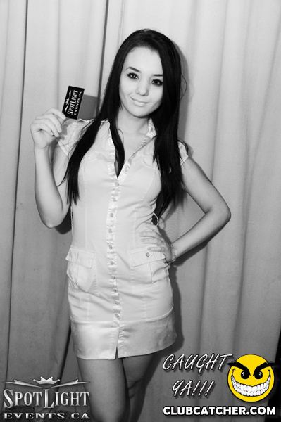 6 Degrees nightclub photo 114 - August 5th, 2011