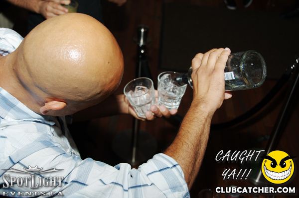 6 Degrees nightclub photo 137 - August 5th, 2011