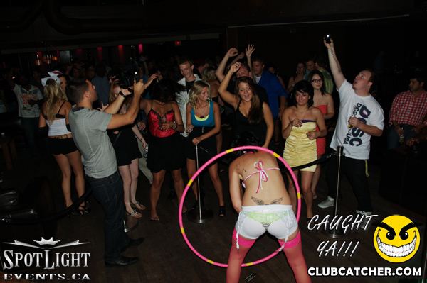 6 Degrees nightclub photo 152 - August 5th, 2011