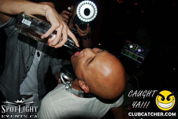 6 Degrees nightclub photo 162 - August 5th, 2011