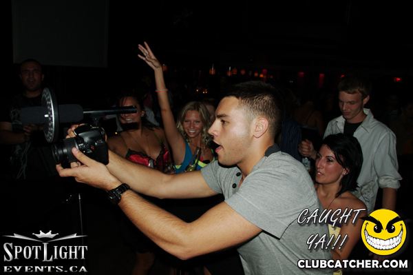 6 Degrees nightclub photo 168 - August 5th, 2011