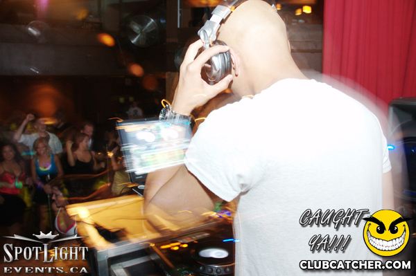 6 Degrees nightclub photo 31 - August 5th, 2011