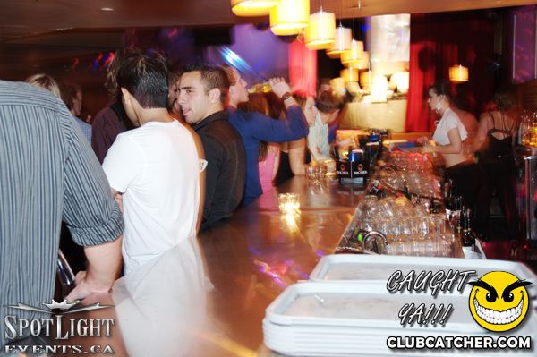 6 Degrees nightclub photo 36 - August 5th, 2011
