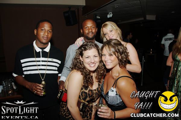 6 Degrees nightclub photo 50 - August 5th, 2011