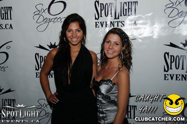6 Degrees nightclub photo 78 - August 5th, 2011