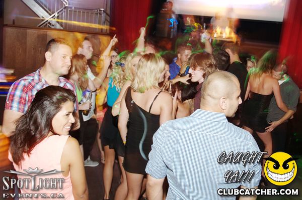 6 Degrees nightclub photo 80 - August 5th, 2011