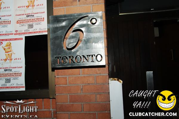6 Degrees nightclub photo 86 - August 5th, 2011