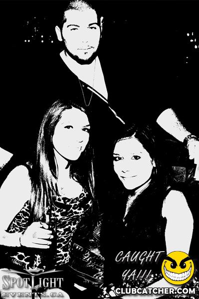 6 Degrees nightclub photo 95 - August 5th, 2011