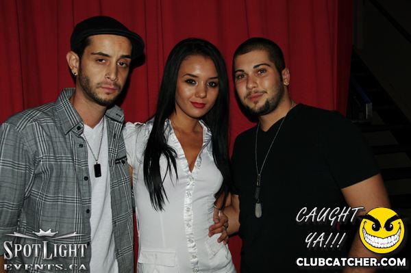 6 Degrees nightclub photo 100 - August 5th, 2011