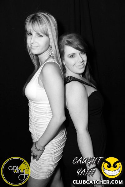 6 Degrees nightclub photo 22 - October 8th, 2011