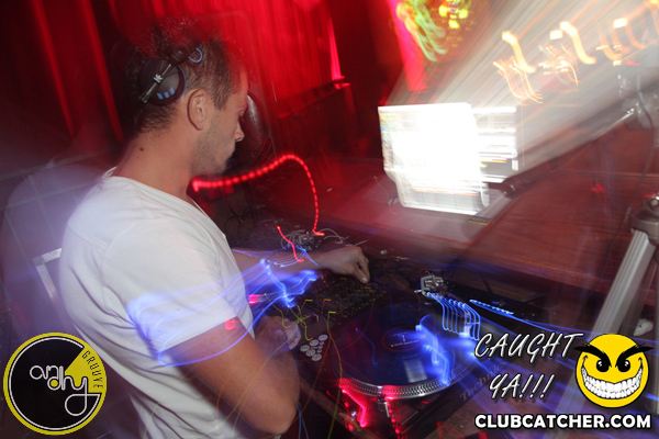 6 Degrees nightclub photo 34 - October 8th, 2011