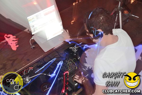 6 Degrees nightclub photo 36 - October 8th, 2011