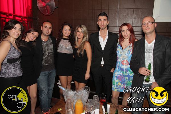 6 Degrees nightclub photo 5 - October 8th, 2011