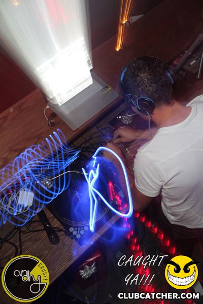 6 Degrees nightclub photo 58 - October 8th, 2011