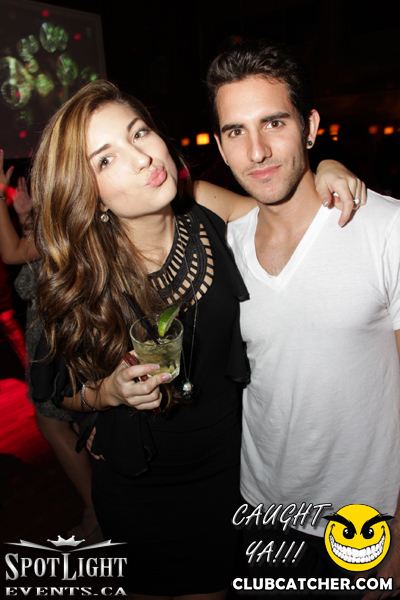 6 Degrees nightclub photo 109 - October 14th, 2011