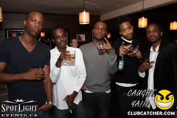 6 Degrees nightclub photo 112 - October 14th, 2011