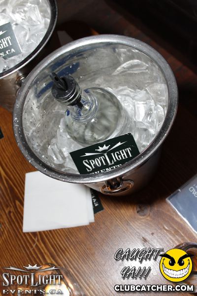 6 Degrees nightclub photo 16 - October 14th, 2011