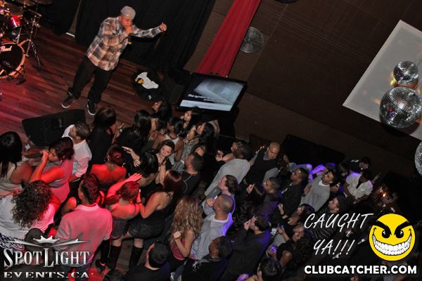 6 Degrees nightclub photo 20 - October 14th, 2011