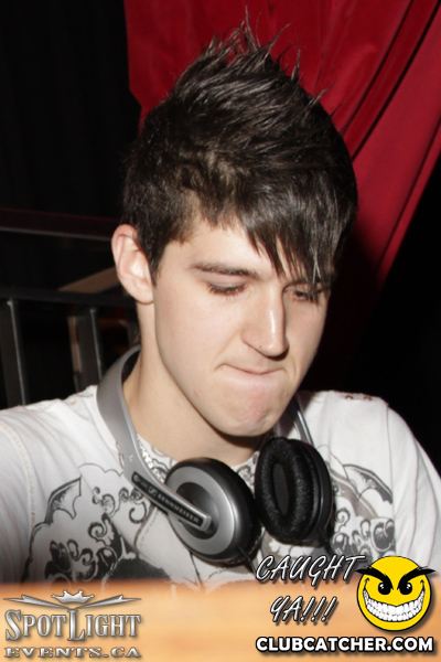 6 Degrees nightclub photo 26 - October 14th, 2011