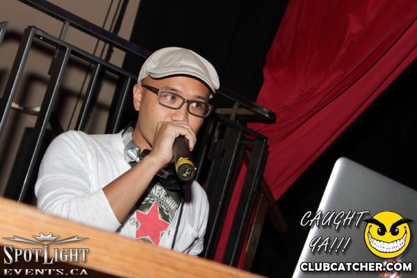 6 Degrees nightclub photo 27 - October 14th, 2011