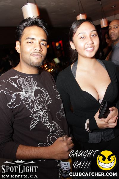 6 Degrees nightclub photo 31 - October 14th, 2011