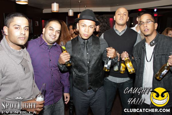 6 Degrees nightclub photo 41 - October 14th, 2011