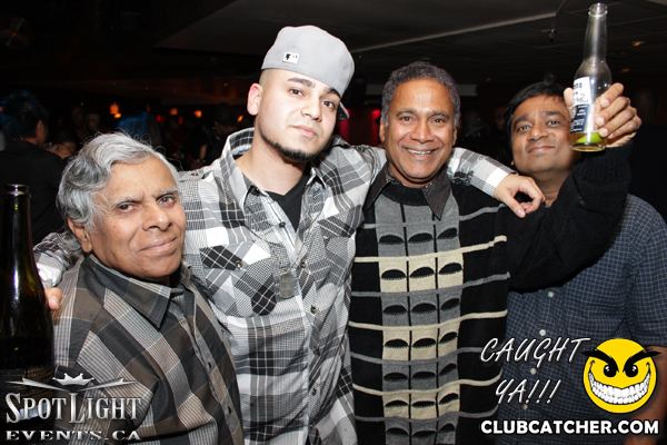 6 Degrees nightclub photo 42 - October 14th, 2011