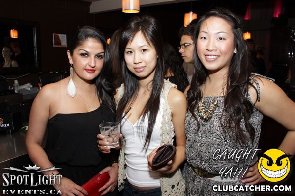 6 Degrees nightclub photo 46 - October 14th, 2011