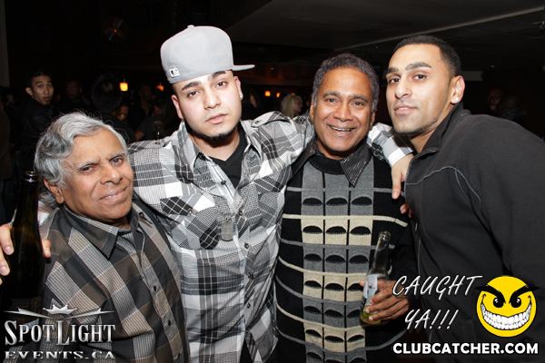 6 Degrees nightclub photo 58 - October 14th, 2011