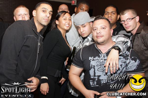 6 Degrees nightclub photo 62 - October 14th, 2011