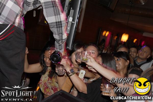 6 Degrees nightclub photo 93 - October 14th, 2011