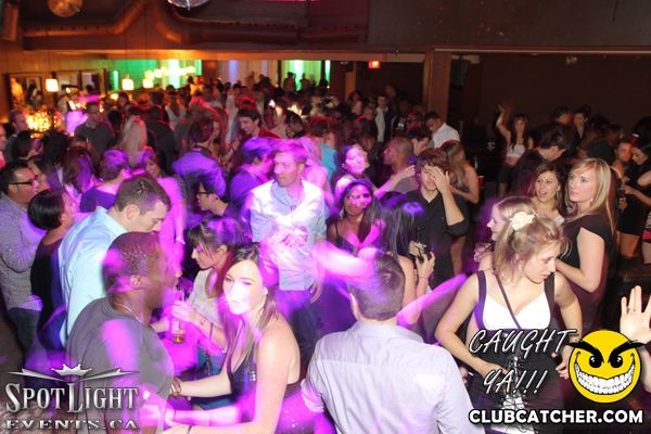 6 Degrees nightclub photo 1 - November 4th, 2011