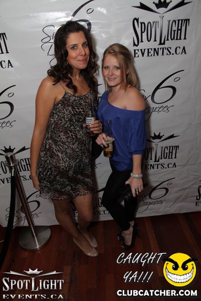 6 Degrees nightclub photo 109 - November 4th, 2011
