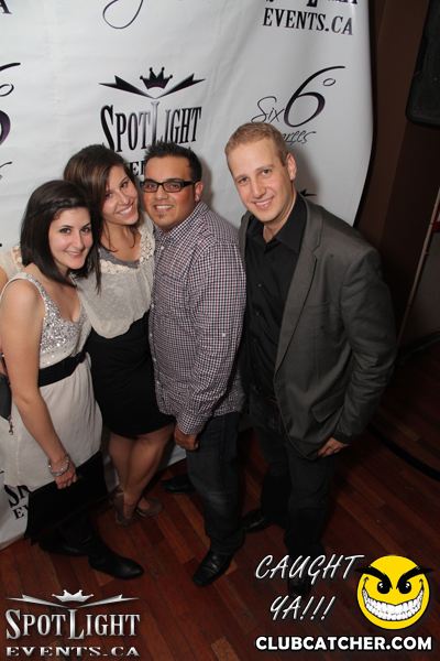 6 Degrees nightclub photo 110 - November 4th, 2011