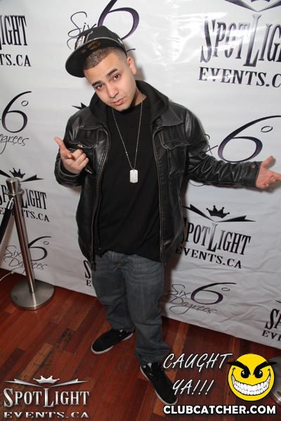 6 Degrees nightclub photo 121 - November 4th, 2011